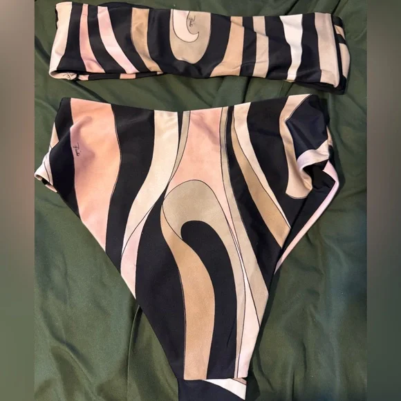 Emilio Pucci Two piece swimsuit - Picture 3 of 6